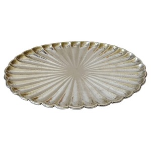 Bandeja Decorativa Ovalada de Metal, Estilo Shabby Chic, Acabado Envejecido, Pieza Única - Product Image 1
