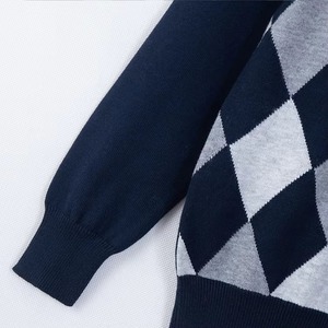 Pull en acrylique rayé pour garçons, collection automne, léger, respirant, en maille confortable, idéal pour une tenue décontractée toute la journée - Product Image 3