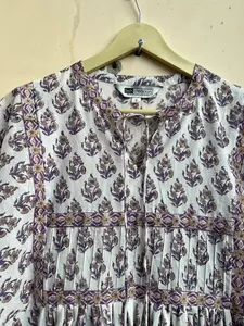 Robe maxi à imprimé floral bohème pour femmes, taille plus, robe d'été en coton avec broderie et décorations en pompon, style décontracté, faite à la main - Product Image 5