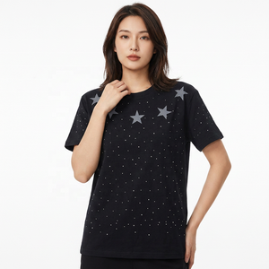 เสื้อยืดแขนสั้นสีดำสำหรับผู้ชายพิมพ์ลายดาวผ้าฝ้ายลำลองคอกลมทรงปกติ - Product Image 6