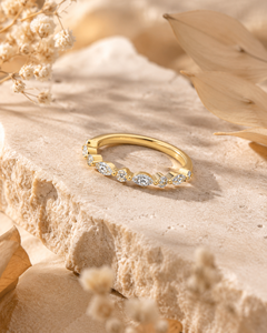 แหวนแต่งงานผู้หญิงทองคำขาว 14K ประดับเพชรโมอิสซาไนต์ทรงกลมสลับกับทรงมาร์คีส์ ดีไซน์เรียบหรู ขายส่ง - Product Image 3