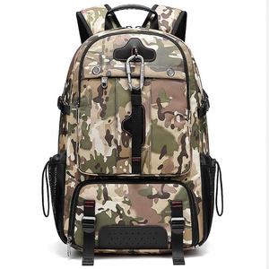 Mochila Táctica de Camuflaje para Viajes al Aire Libre, Compartimento para Zapatos, Clip para Mosquetón, Mochila de Senderismo de 35L - Product Image 1