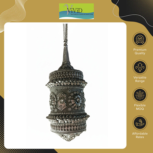 กระเป๋าถือผู้หญิงแบบมีลูกปัดโลหะ ดีไซน์ทันสมัย ปรับแต่งได้ พร้อมซับในผ้าไหม จากผู้ขายชั้นนำของอินเดีย ในราคาตลาด - Product Image 2