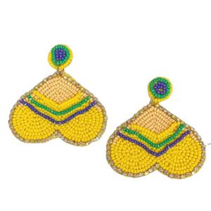 Boucles d'oreilles légères style fleur, broderie de perles multicolores, bijoux fantaisie roses pour femmes par MD HANDICRAFTS - Product Image 1