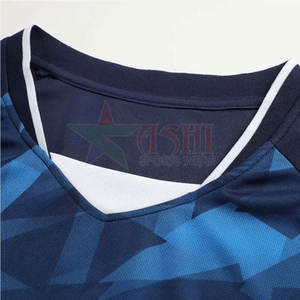 Conjunto de Pantalones Cortos de Jersey Sublimados, Transpirables, Ecológicos, Talla Grande, Uniforme de Fútbol Personalizado con Diseño a Medida - Product Image 4