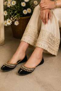 Designer Pakistani Khussa Ladies Pumps Traditional Handmade Embroidered Flats Elegant Wedding Ethnic Shoes Wholesale - Product Image 5