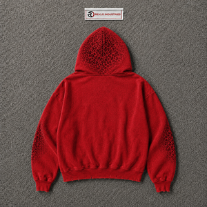 Sweat à capuche oversize rouge texturé, effet vieilli, avec broderie étoile multicolore et imprimé léopard ton sur ton, style streetwear vintage délavé - Product Image 6