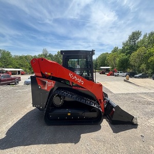 Achetez un chargeur compact sur chenilles Kubota SVL97-2, haute capacité, diesel, pour la construction, l'agriculture et l'aménagement paysager - Product Image 3