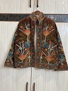 Assorted Mix Color Design Suzani Embroidery Women's Quilted <b>Reversible</b> Breathable Eco-Friendly Free Size <b>Jacket</b> - Product Image 4