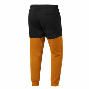 Pantalones Deportivos para Hombre con Corte Moderno y Ajustable, Ideales para Ropa Urbana y Viajes - Product Image 3