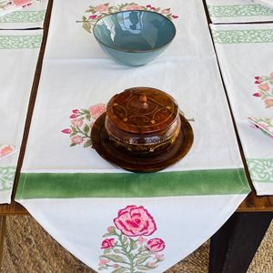 Mantel Individual Clásico Hecho a Mano de Algodón Fino con Estampado de Palmeras y Borde Geométrico, Lavable a Máquina, Personalizable para Uso Doméstico - Product Image 6