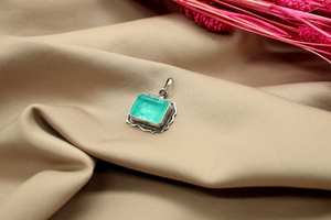 Bague en argent sterling 925 avec tourmaline Paraiba, design vintage, taille émeraude, certifiée IGI, faite à la main pour femmes - Product Image 5