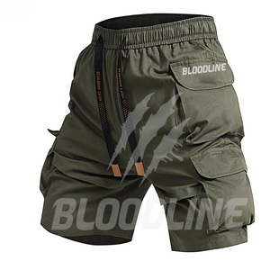 Pantalones Cortos Cargo para Hombre BLOODLINE, Cintura Elástica, Corte Medio, Secado Rápido, Color Negro Sólido, con Bolsillos - Product Image 2