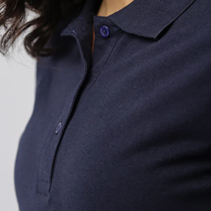 Polo à manches courtes pour femme de qualité supérieure, couleur unie, longueur normale, style décontracté, tissu tricoté, bleu marine - Product Image 6
