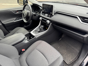 Toyota RAV4 SUV AWD 2022 Usado, Versión Europea, 29,000 km, 129 kW (175 CV), Transmisión Automática, Gasolina, 5 Plazas, Euro 6, 4 Cilindros, Volante a la Izquierda - Product Image 6