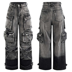 กางเกงยีนส์สไตล์ฮิปฮอปแฟชั่นใหม่สำหรับผู้ชาย สไตล์สตรีท แต่งหมุดและกระเป๋าสองช่อง - Product Image 1