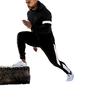 Superbe survêtement avec logo personnalisé Survêtements de sport de haute qualité pour hommes Survêtements 2 pièces à la mode dernier cri pour hommes - Product Image 1