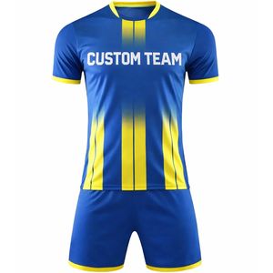 Ensemble de maillots de foot personnalisés pour hommes, respirant et à séchage rapide, pour les sports d'équipe et l'entraînement. - Product Image 1