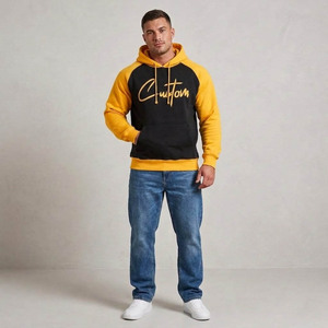 Sweat à capuche bicolore personnalisé pour hommes et femmes |   Sweat à capuche noir et jaune à manches raglan |   Sweat-shirt à capuche en molleton streetwear - Product Image 1