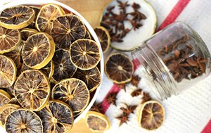 Tranches de citron séchées naturellement du Vietnam pour les boissons et l'usage culinaire - Product Image 5