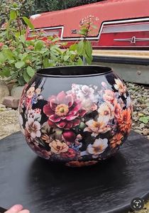 Linea Exports Inc floral design <b>vase</b> Multicolor traditional tabletop decor Round glossy <b>ceramic</b> <b>vase</b> - Product Image 1