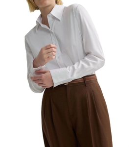 Chemise formelle blanche classique pour femme, manches longues, boutonnée, coupe ajustée, col rabattu, élégante, pour le bureau. - Product Image 4