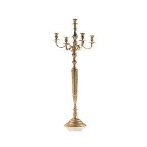 Grand chandelier doré poli à 5 bras en métal pour banquets, mariages, événements et décorations de table - Product Image 1
