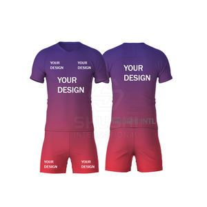 Ensemble d'entraînement de football : Maillot et short légers, respirants, 100 % polyester, survêtement d'entraînement de football, logo personnalisé - Product Image 1