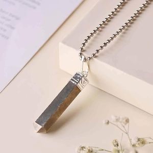 Pendentif en pyrite de haute qualité, style classique, pointe de cristal de quartz, collier en pierres précieuses, vente en gros pour la guérison - Product Image 2