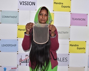 Extensions de cheveux humains vietnamiens vierges naturels assortis à la dentelle suisse 7*7 fermeture cuticule droite du temple alignée sans produit chimique - Product Image 3