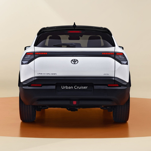Toyota Urban Cruiser d'occasion, système de navigation complet, caméra de recul, climatisation et entrée sans clé - Product Image 5