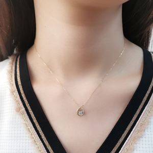 Gargantilla Solitario con Bisel Chapado en Oro Rosa de 18K para Mujer, con Corte Ovalado Cultivado en Laboratorio, Engaste de Garra Flotante, Certificado IGI, Lujo para Uso Diario y en Capas - Product Image 5