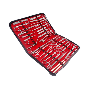 Kit de 38 instruments vétérinaires réutilisables pour bovins en acier inoxydable : ciseaux, pinces, porte-aiguilles, manche de scalpel - Product Image 1