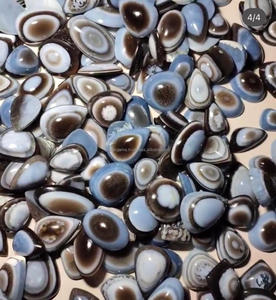 Oeil d'opale bleu naturel cabochon de pierres précieuses en vrac poli mélange forme toutes tailles cabochon en cristal pour bijoux pendentif faisant des pierres précieuses - Product Image 3