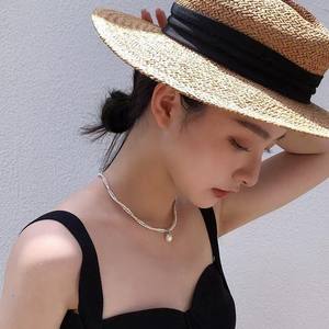 Collier en perles d'eau douce argentées à double couche avec petit pendentif en perle de riz, design goutte d'eau - Product Image 2