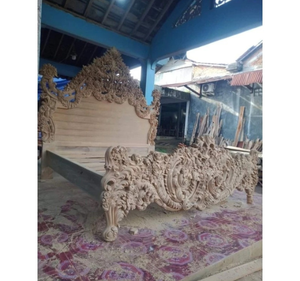 Lit de luxe rembourré en acajou de Flagstaff - Product Image 6