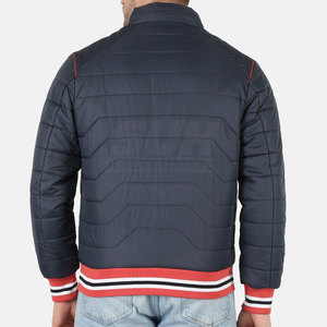 Chaquetas de Invierno Acolchadas de Alta Calidad Hechas en Pakistán, Diseño Personalizado al por Mayor, Chaquetas con Capucha y Logotipo Frontal para Hombre - Product Image 2
