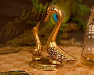 Figura Decorativa de Metal de Patos Besándose, Escultura Romántica de Pareja de Cisnes, Adorno para Decoración del Hogar, Aniversario de Bodas, Habitación - Product Image 4