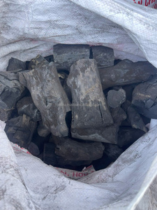 Charbon de bois naturel de caféier, directement de l'usine, pour restaurants et barbecues commerciaux, avec emballage OEM, d'un fournisseur vietnamien - Product Image 4