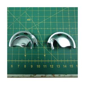 Caja de Bobina de Hierro Industrial SH430 para Piezas de Máquinas de Coser Brother - Product Image 1