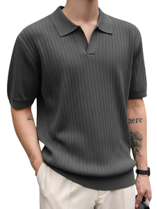 T-shirt en tricot à col côtelé décontracté pour homme |   Chemise à manches courtes coupe classique pour homme |   T-shirt en tricot plat texturé, parfait pour les occasions décontractées - Product Image 4