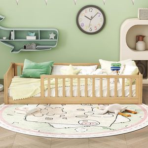 Lit d'enfant Montessori en bois massif pour tout-petits avec barrières de sécurité, vente en gros |   Artisanat Pindel - Product Image 4