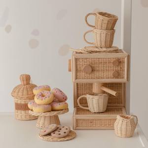 Juego de juguete de cafetera de ratán con tazas, juego de simulación, máquina de café de madera natural para barista pequeño, juguetes para niños - Product Image 3