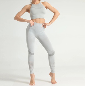 Conjuntos de Yoga para mujer, mallas de cintura alta y Sujetador deportivo, 2 piezas - Product Image 1