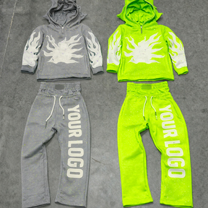 Ensemble de survêtement pour enfants avec strass noir et or, motif flamme, 2 pièces, sweat à capuche et pantalon de jogging, tenue streetwear personnalisée pour garçons et filles - Product Image 3