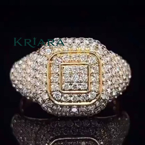 Bague de cocktail pour homme en argent 925 plaqué or avec moissanite, taille brillant rond, sertissage pavé, design géométrique, bague de mariage de luxe - Product Image 1