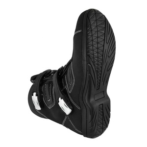 Bottes de motocross tout-terrain unisexes avec logos personnalisés, semelle antidérapante durable, coupe flexible, protection certifiée CE pour la course. - Product Image 6