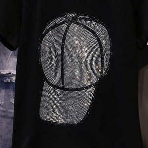เสื้อยืดแขนสั้นสีดำสำหรับผู้ชาย พิมพ์ลายกลิตเตอร์ ดีไซน์หมวกเบสบอล คอกลม สไตล์ลำลอง - Product Image 3
