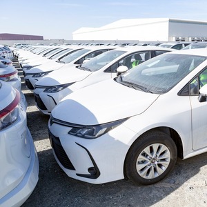 Toyota Corolla en Oferta, Sedán Premium de Bajo Consumo, Auto Familiar Confiable, Listo para Exportación Mundial y Entrega Rápida - Product Image 1