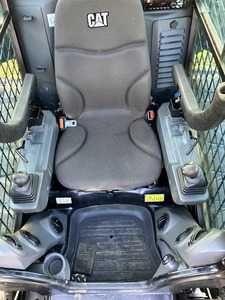 รถตักล้อยางตีนตะขาบ Caterpillar 299D3 - Product Image 6